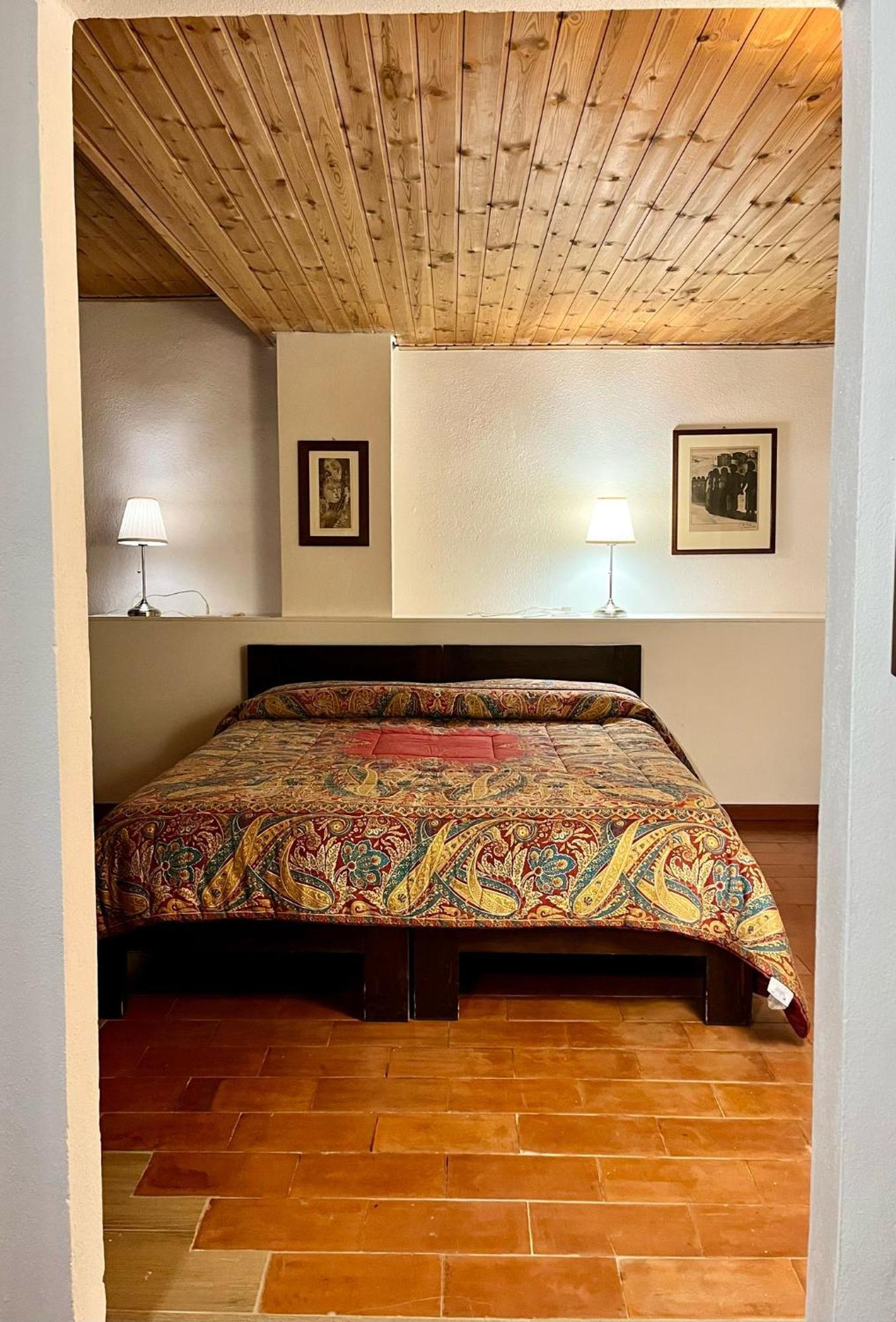 B&B Gennarcu Ussàssai 外观 照片